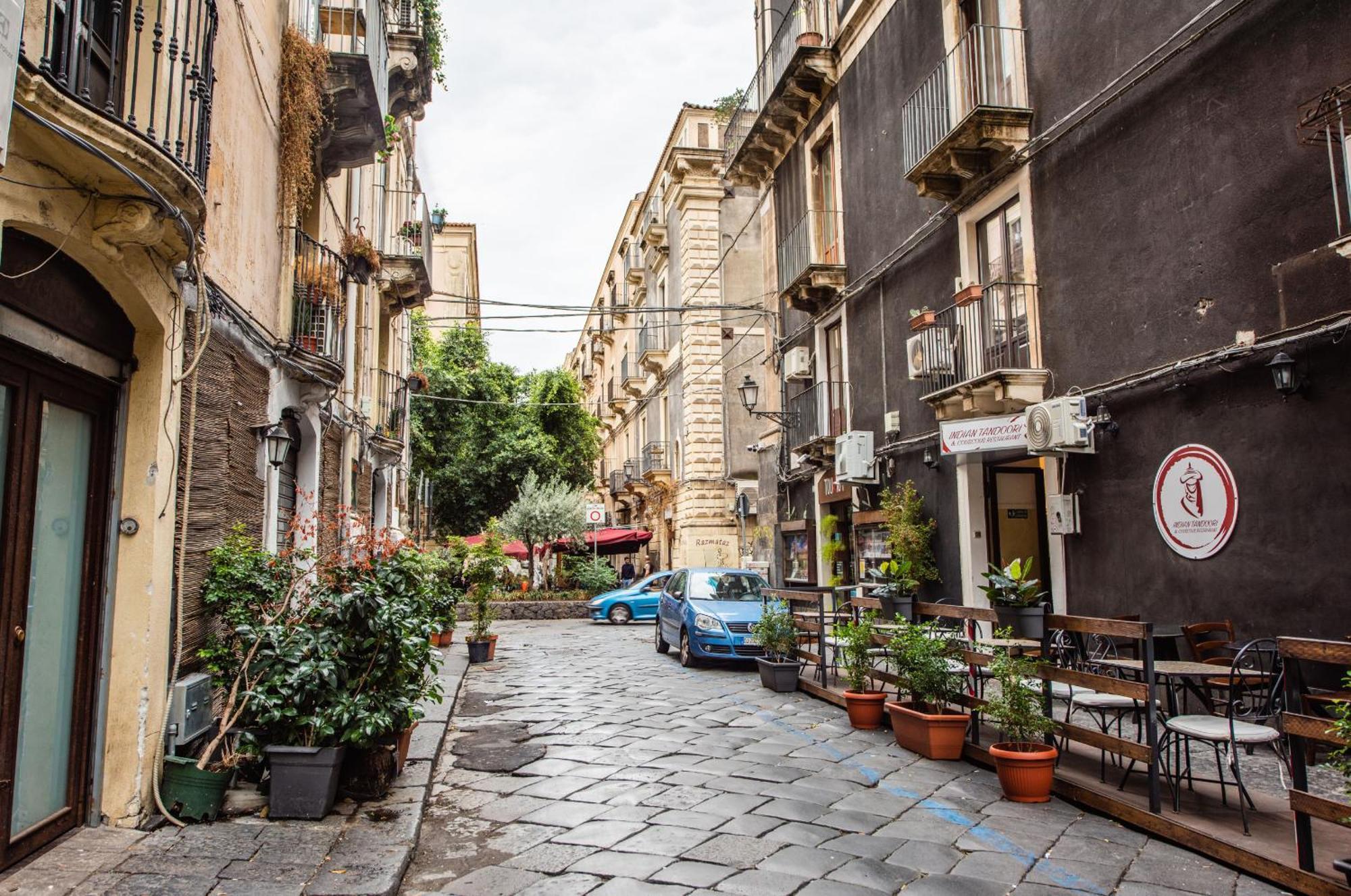 Modern Macha Apartment By Wonderful Italy 卡塔尼亚 外观 照片